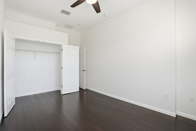 Building Photo - 7820 Clemson St