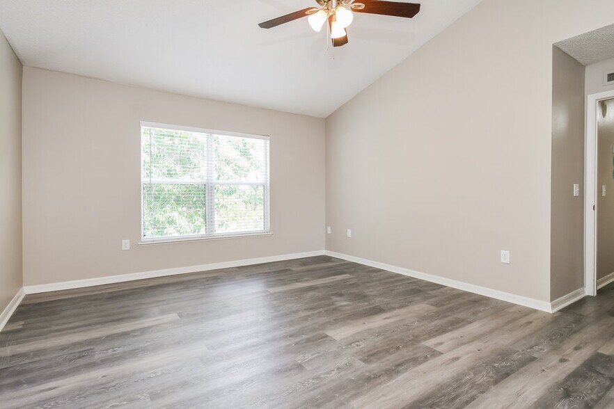 Building Photo - 2959 Leba Ln