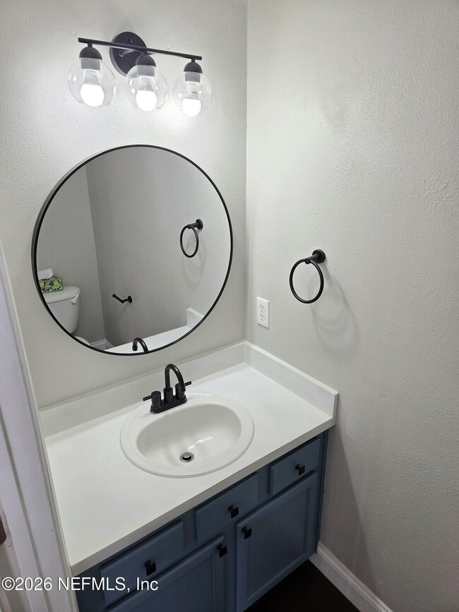 Building Photo - 307 Southern Branch Ln