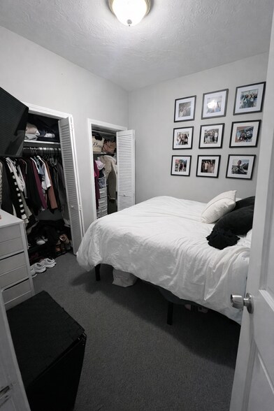 Building Photo - 158 I St