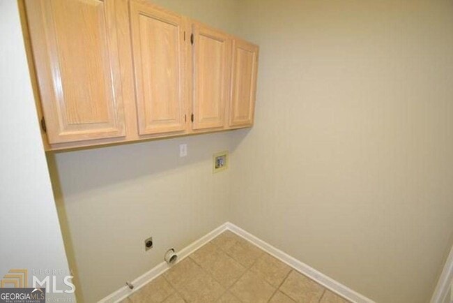 Building Photo - 104 Inverrary Ct