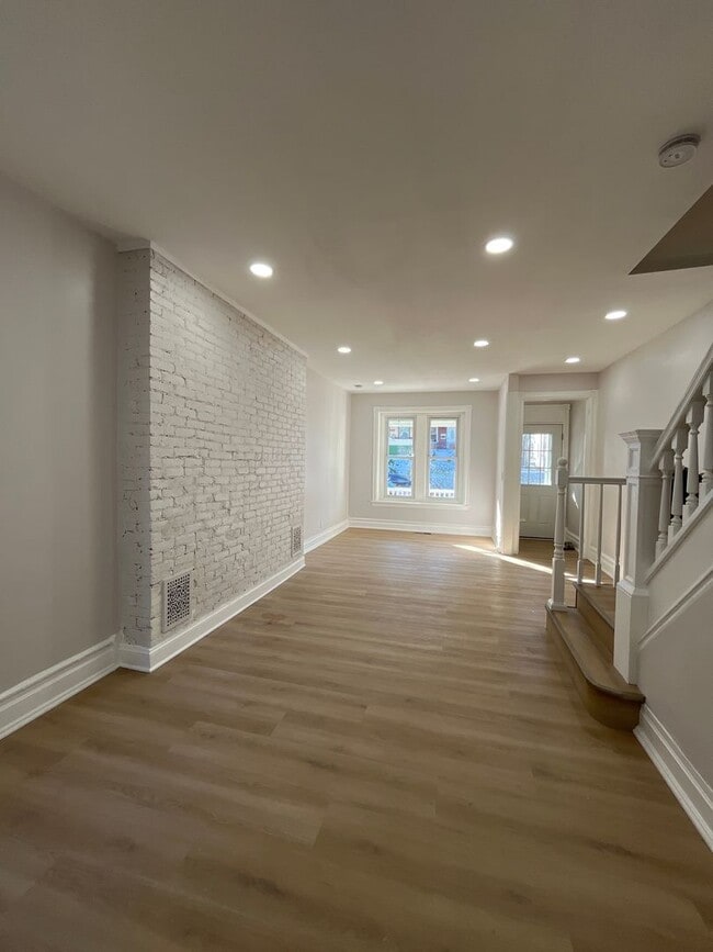 Building Photo - Completely renovated Allentown home offering the feel of brand-new construction