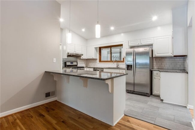 Building Photo - 1863 Merrimac Ct NE