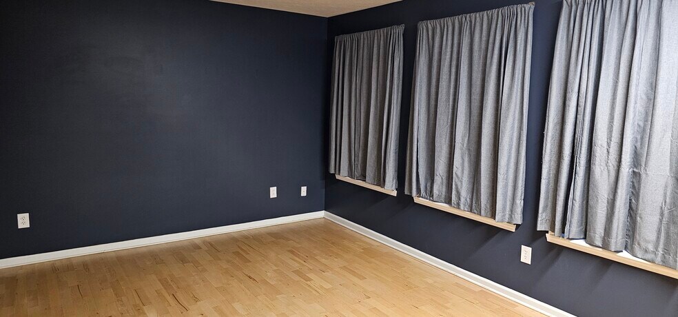 Building Photo - 1028 Cavendish Dr