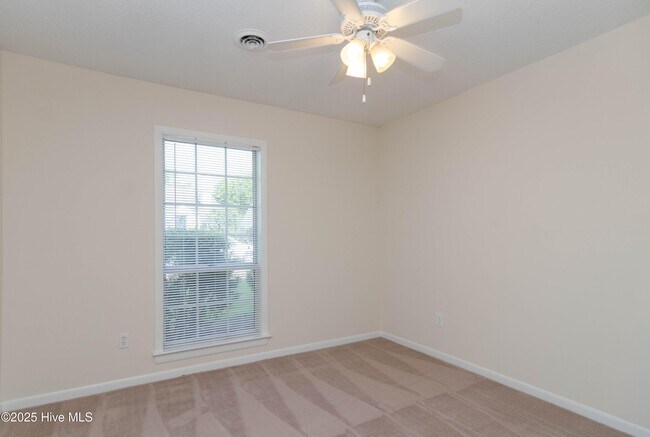 Building Photo - 4110 Bear Ct