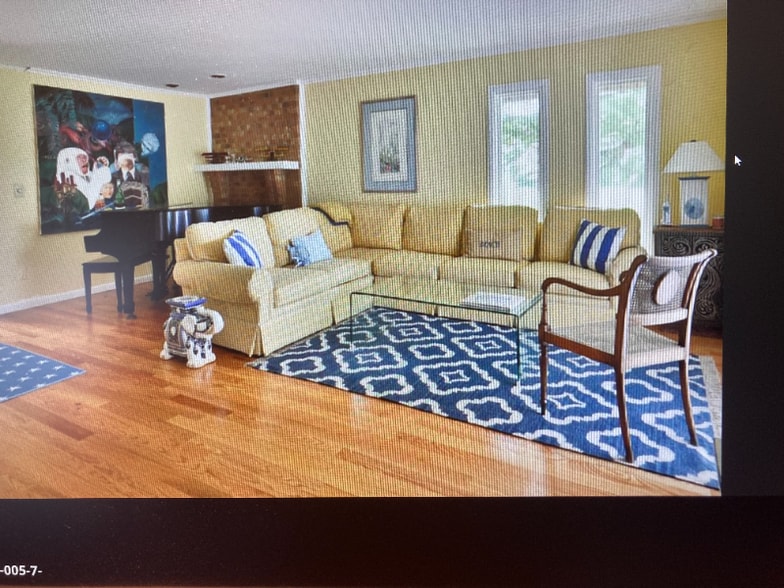 Building Photo - 50 Linden Ct