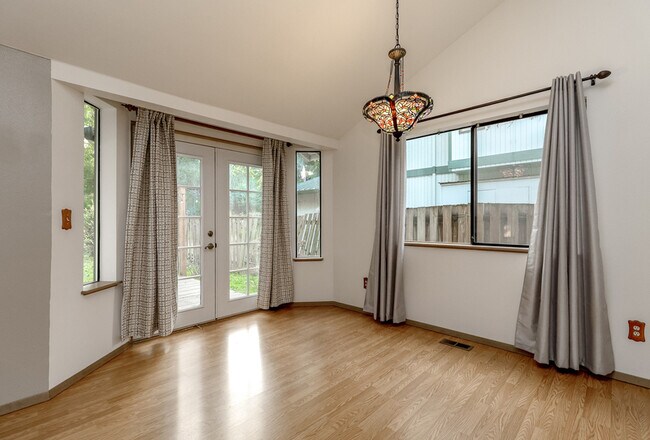 Building Photo - 3223 S 372nd St