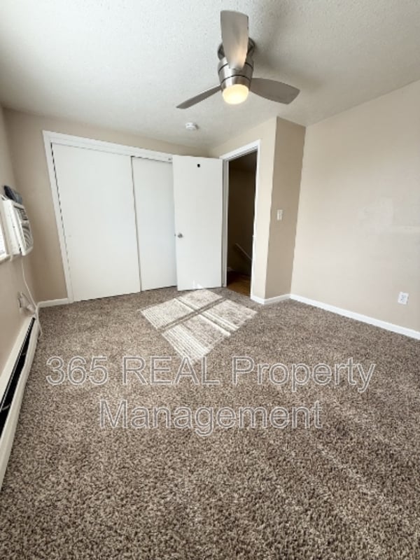 Building Photo - 1434 E 16th St