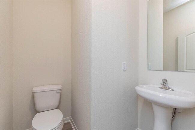 Building Photo - 20715 Nala Bear Dr