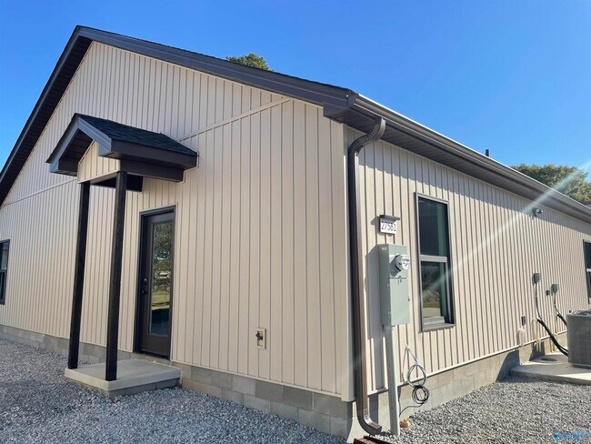 Building Photo - 275 Bolling Rd