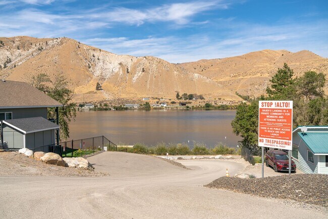 Building Photo - Luxurious Fully Furnished 3-Bedroom, 4-Bathroom Home – Move-In Ready!