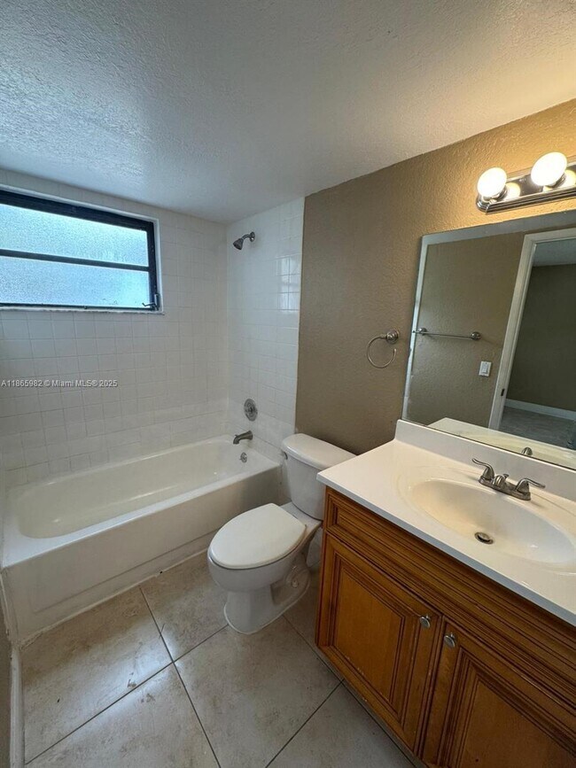 Building Photo - 1561 Windorah Way