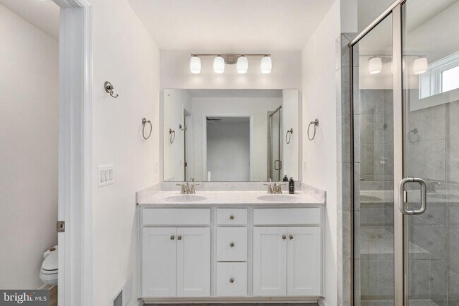 Building Photo - 4509 Ryelan Dr