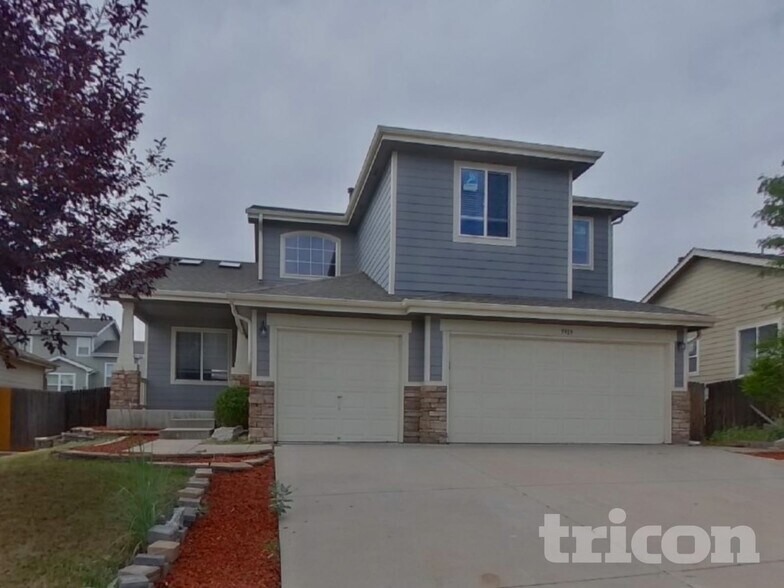 Building Photo - 9909 Vine St