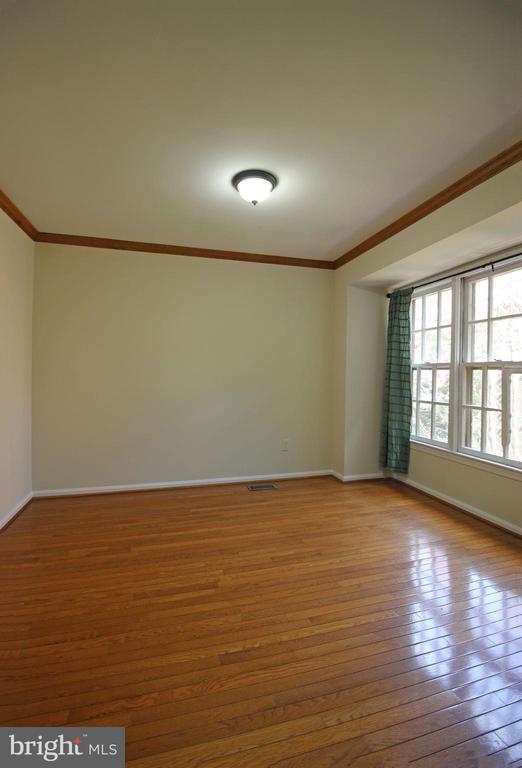 Building Photo - 5117 Bellemeade Ln