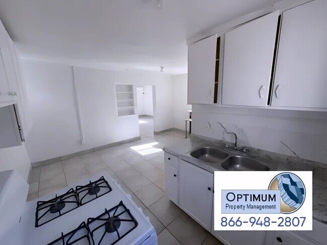 Building Photo - 16689 A St