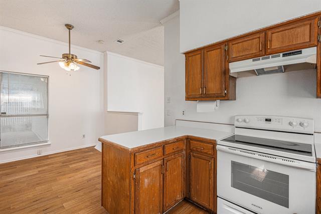 Building Photo - 1105 Irene Dr