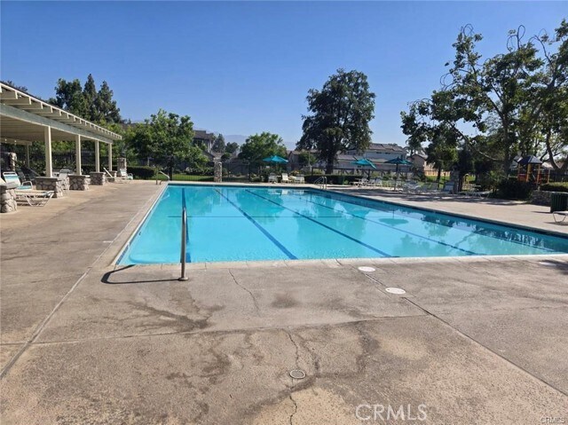 Building Photo - 3640 Oak Creek Dr