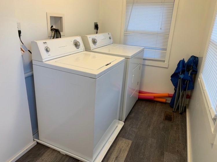 Building Photo - 1537 New Hampshire St