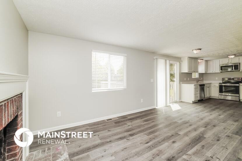 Building Photo - 696 Maclam Dr