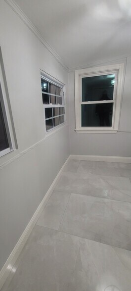Office - 34 Waverly St