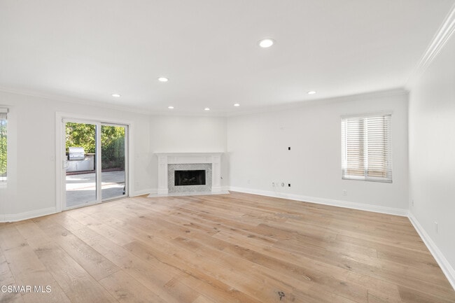 Building Photo - 5442 Alfonso Dr