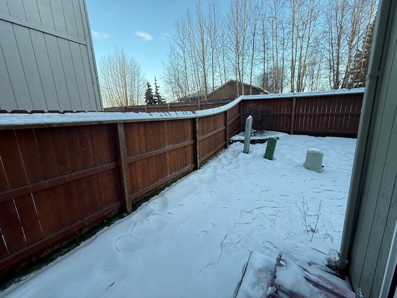 Building Photo - 583 Ocean Point Dr