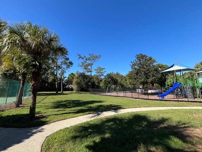 Building Photo - 1918 Turtle Creek Pl