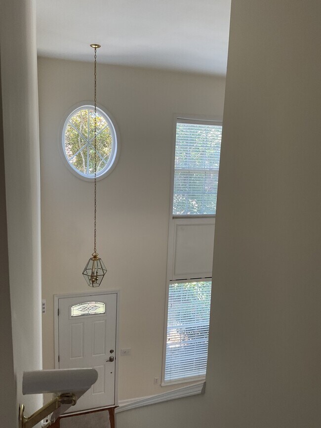 Building Photo - 3 bed, 2.5 bath in desirable Willowmere!