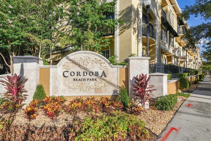 Entrance - 5218 Hampton Beach Pl