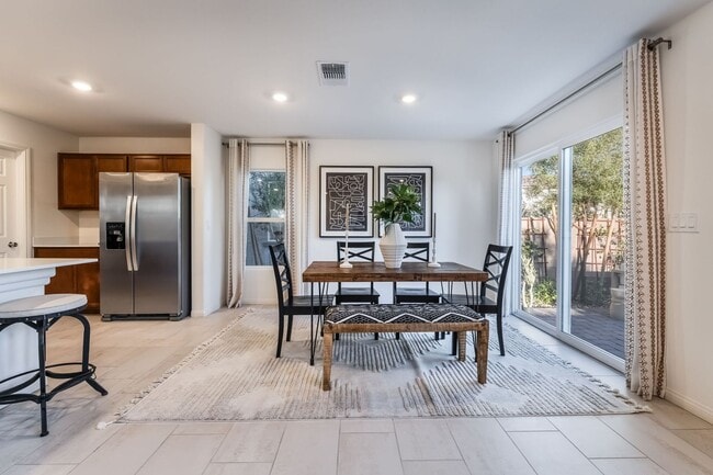 Building Photo - Be the first to live in this brand-new expansive two-story former model home!