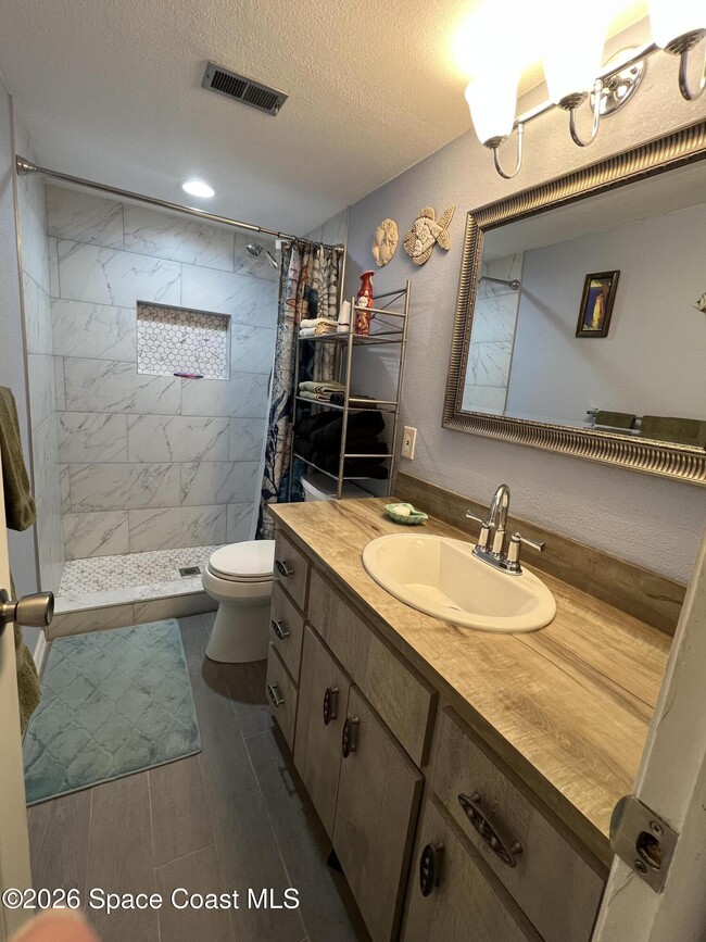 Building Photo - 190 E Olmstead Dr