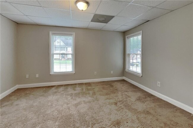 Building Photo - 3930 Summit Gate Dr
