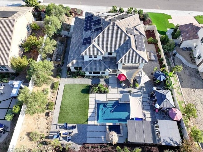 Building Photo - 1316 Vista Ave