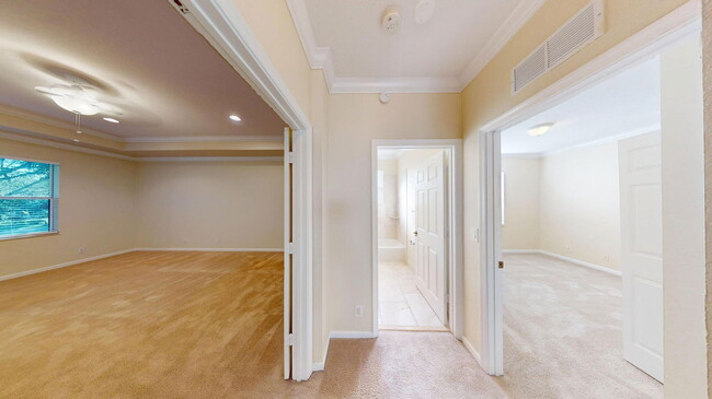 Building Photo - 1007 Grove Park Cir