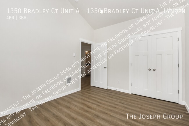Building Photo - 1350 Bradley Ct