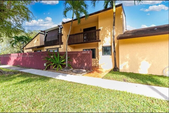 Primary Photo - 6691 SW 137th Ct