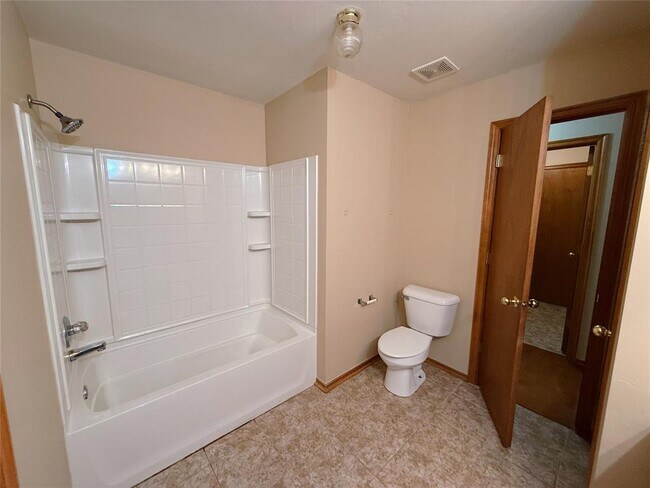 Building Photo - 18209 Montoro Way