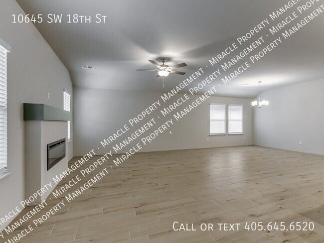 Building Photo - 10645 SW 18th St