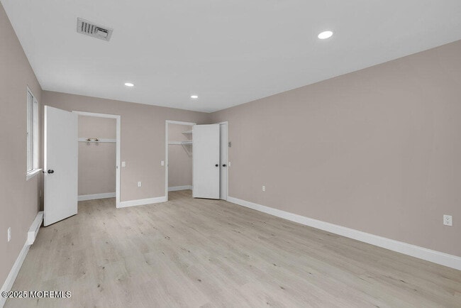 Building Photo - 9A Juniper Ln