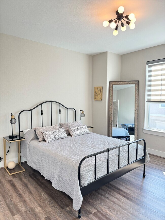 Building Photo - 3110 Meadow Maker Ln