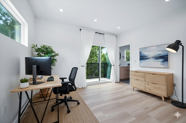 Building Photo - 1840 Stoner Ave