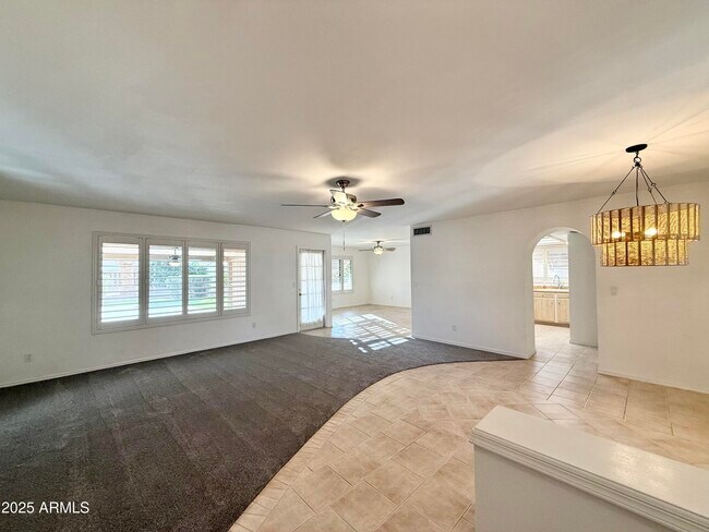 Building Photo - 7641 E Pueblo Ave