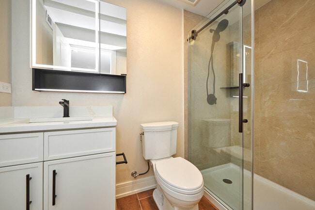 Building Photo - 5200 N Winthrop Ave