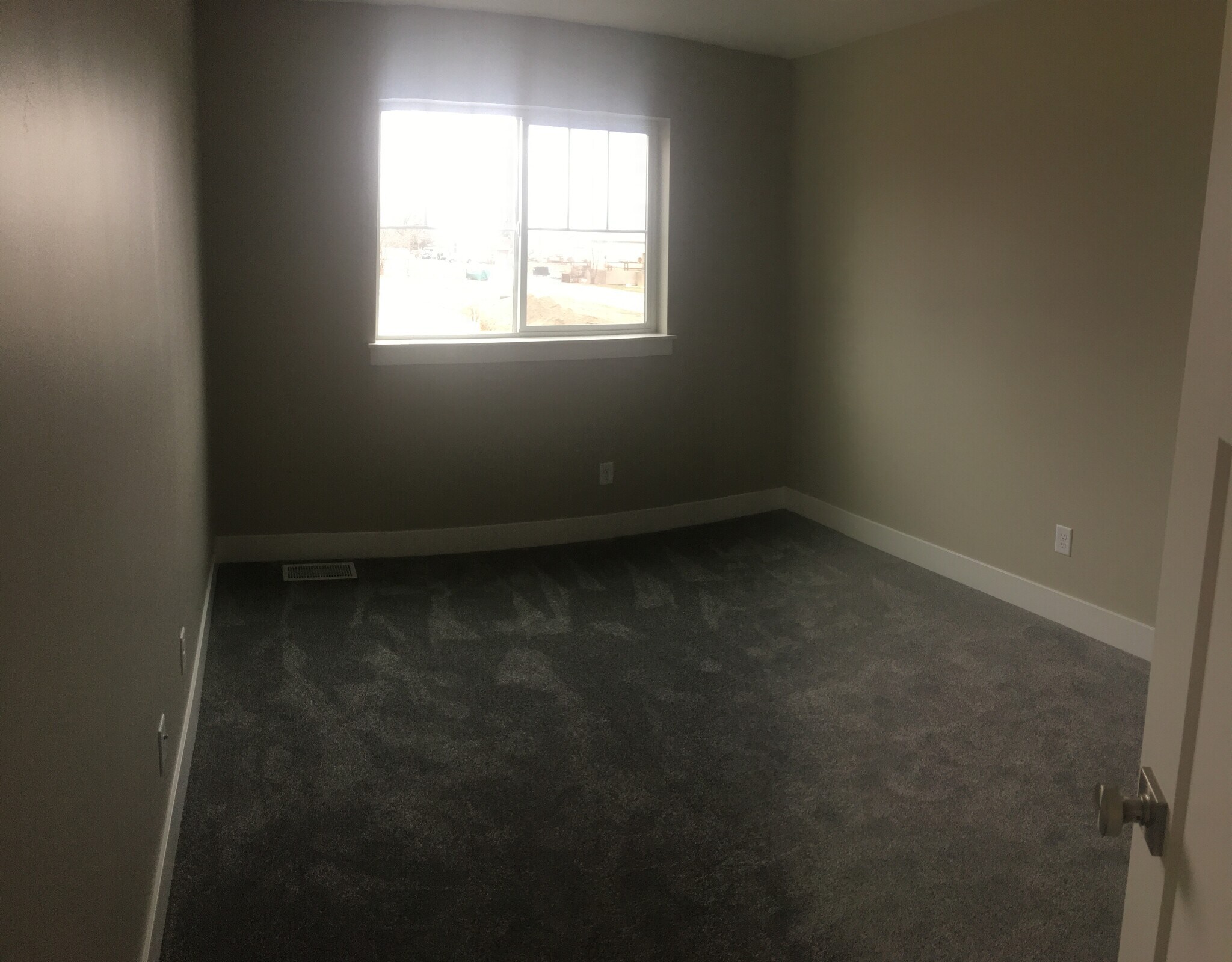 bedroom 1 - 10668 N 36th E