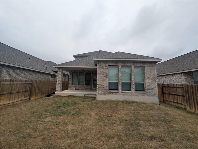 Building Photo - 2624 Franciscana Way