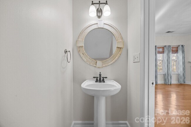 Building Photo - 17622 Cambridge Grove Dr