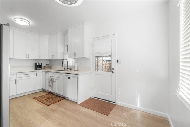 Building Photo - 4208 W 182nd St