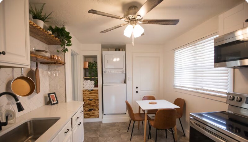 Building Photo - 64 Hartwell Ave