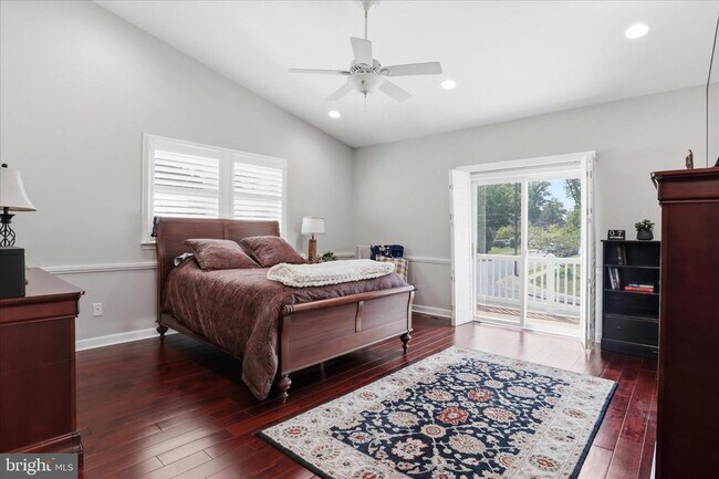 Building Photo - 5202 Garner St